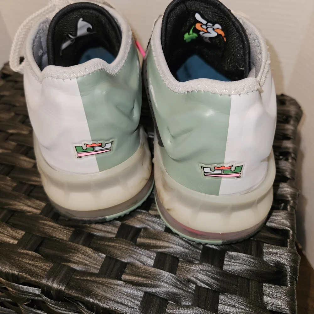 Nike Kids' Multicolor Sneakers with Pink and Yellow Accents Tune Squad Sz 4.5Y